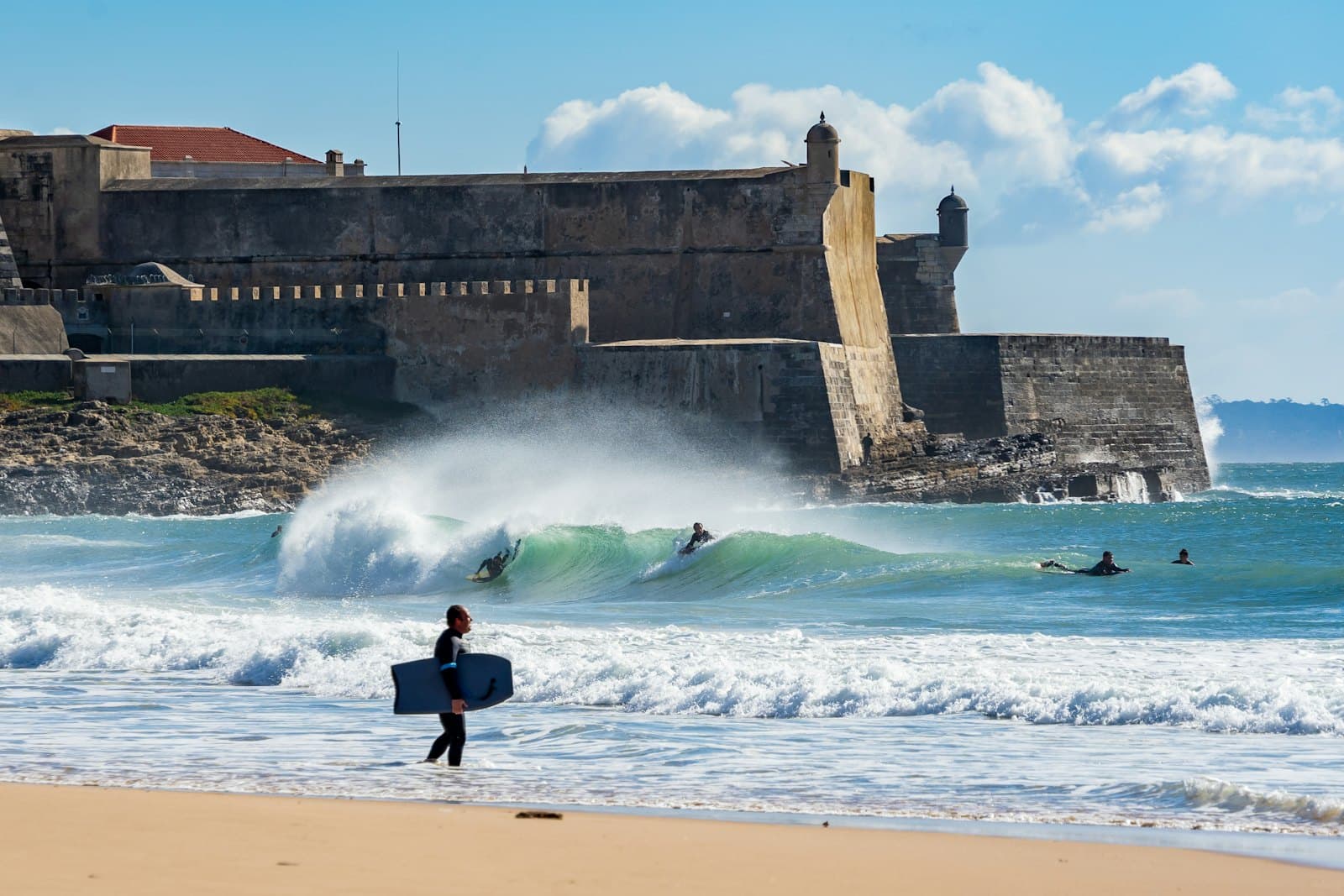 Best Surf Spots Near Lisbon: From Carcavelos to Nazaré